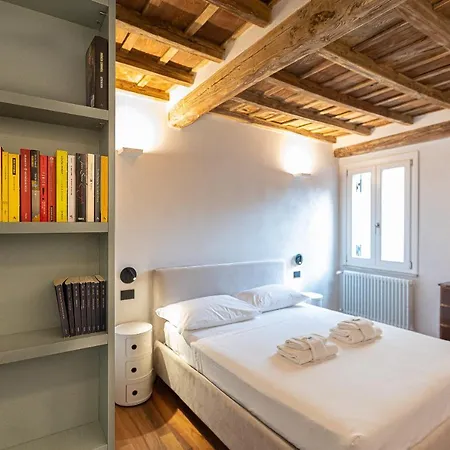 Apartamento Coronari-rental In Roma